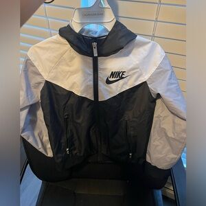 Boys Nike windbreaker